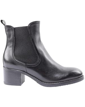 Hundred 100 Heeled Boots - Black