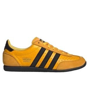adidas Trainers - Yellow