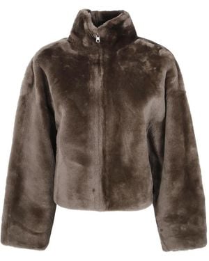 Arma Faux Fur & Shearling Jackets - Marrón