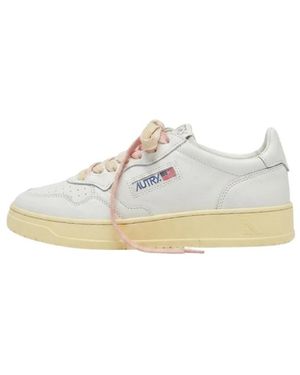 Autry Schoenen ,Wit ,Leer Medalist Low Sneaker