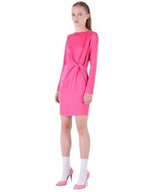 Silvian Heach Kurzes drapiertes kleid mit kreuzdetail - Pink