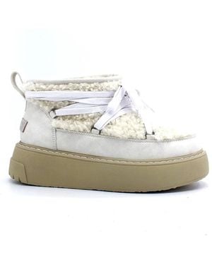 Colors Of California Winter Boots - White