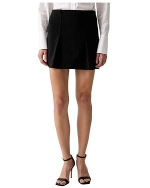 Patrizia Pepe Short Skirts - Negro