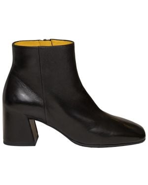 Mara Bini Heeled Boots - Negro