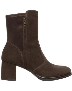 Nero Giardini Heeled Boots - Marrone