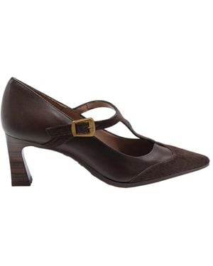 Hispanitas Court Shoes - Brown