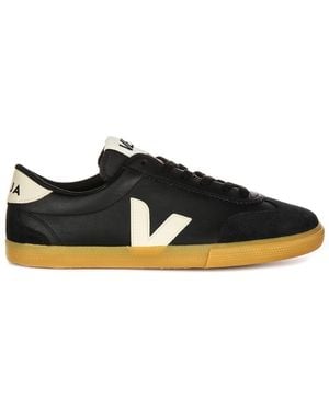 Veja Trainers - Black