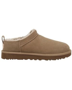UGG Slippers - Marrón
