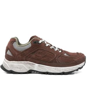 Low Classic Sneakers - Marrón