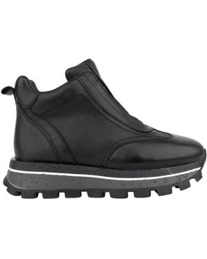 Linda Baumann Ankle Boots - Black