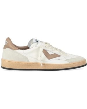 4b12 Trainers - White