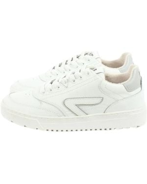 Hub Trainers - White