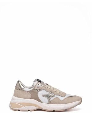 AMA BRAND Trainers - White