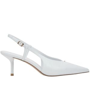 ESTRO Pumps - White
