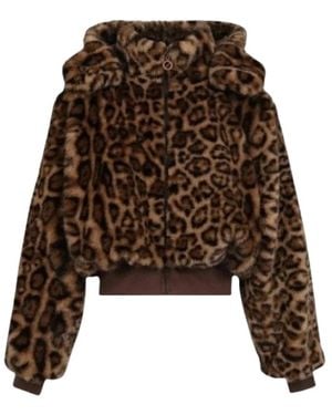 No Name Jassen ,Bruin ,Carter Sherpa