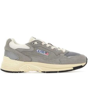 Autry Trainers - White