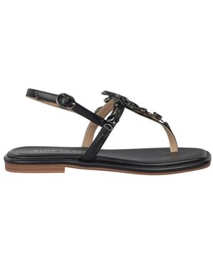 Alma En Pena. Flat Sandals - Black