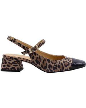CTWLK Court Shoes - Brown