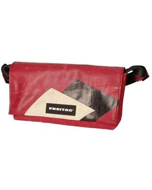 Freitag Shoulder Bags - Rojo