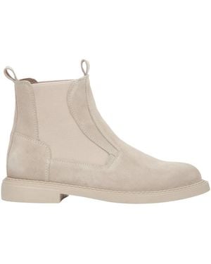 ESTRO Chelsea Boots - Natural