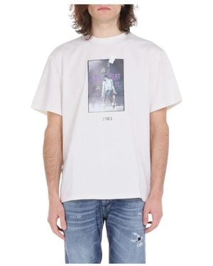 Throwback. T-Shirts - Blue