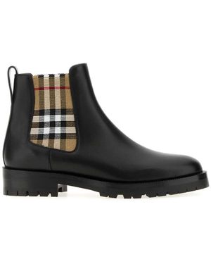 Burberry Schoenen ,Zwart ,Leer Chelsea Boots Met Check-Paneel