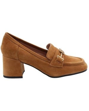 Bibi Lou Court Shoes - Brown
