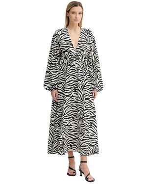 Gestuz Maxi Dresses - Negro