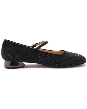 Emanuélle Vee Court Shoes - Black
