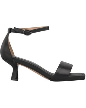 Alma En Pena. High Heel Sandals - Black