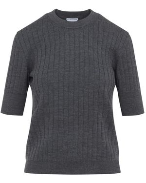Bottega Veneta Grauer Wollpullover Elegantes Design
