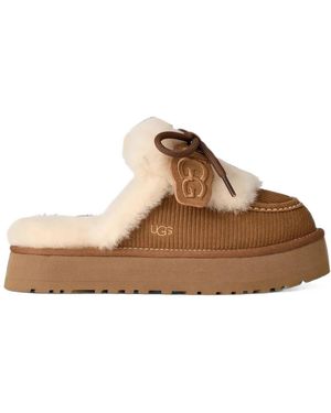 UGG Slippers - Marrón