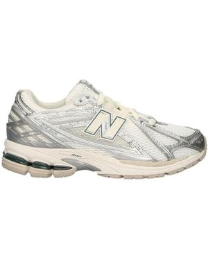 New Balance Trainers - White