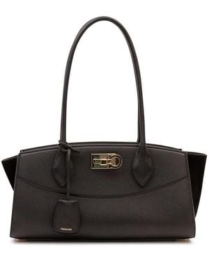 Ferragamo Elongated Shoulder Bag - Schwarz