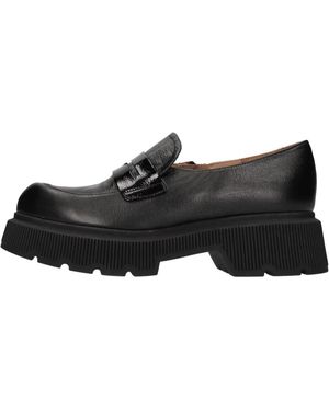Chie Mihara Qazula Rondan Loafer - Zwart
