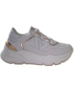 Emanuélle Vee Low Top Sneakers - Grau