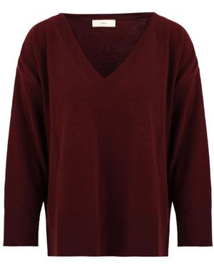 Akep V-Neck Knitwear - Rouge