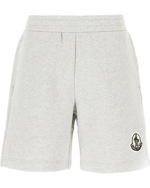 Moncler Logo Patch Bermuda Shorts - Wit