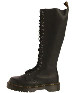 Dr. Martens Lace-Up Boots - Negro