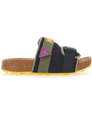 Flower Mountain Sliders - Blue