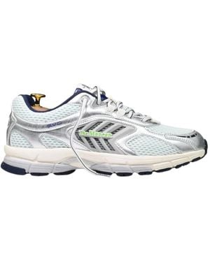 Mercer Trainers - White