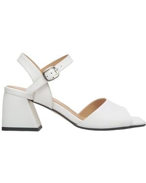 ESTRO High Heel Sandals - White