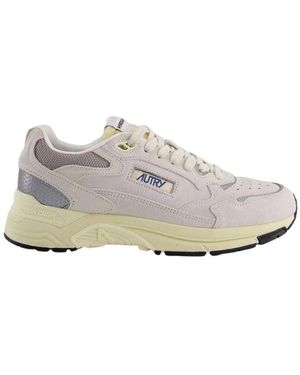 Autry Trainers - White