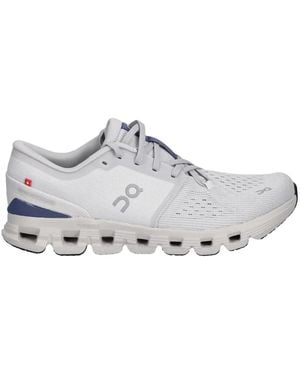 On Shoes Cloud X 4 - Grau
