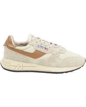 Autry Trainers - White