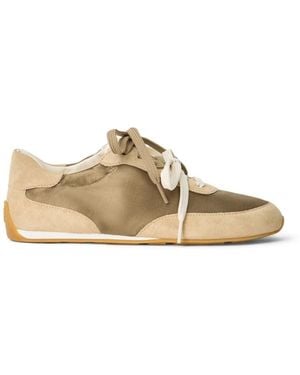 Stuart Weitzman Bond Ruche Sneaker - Naturel