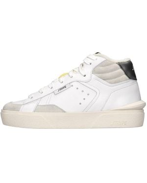 Strype Trainers - White