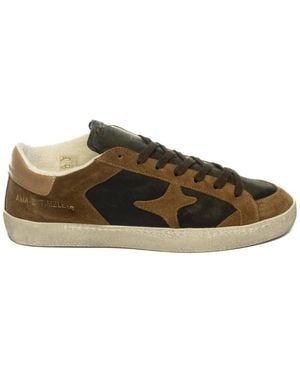 AMA BRAND Zeitloser Sneaker - Grün