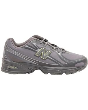New Balance 740 Trainer - Grau