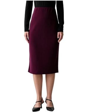 Joseph Ribkoff Midi Skirts - Rojo